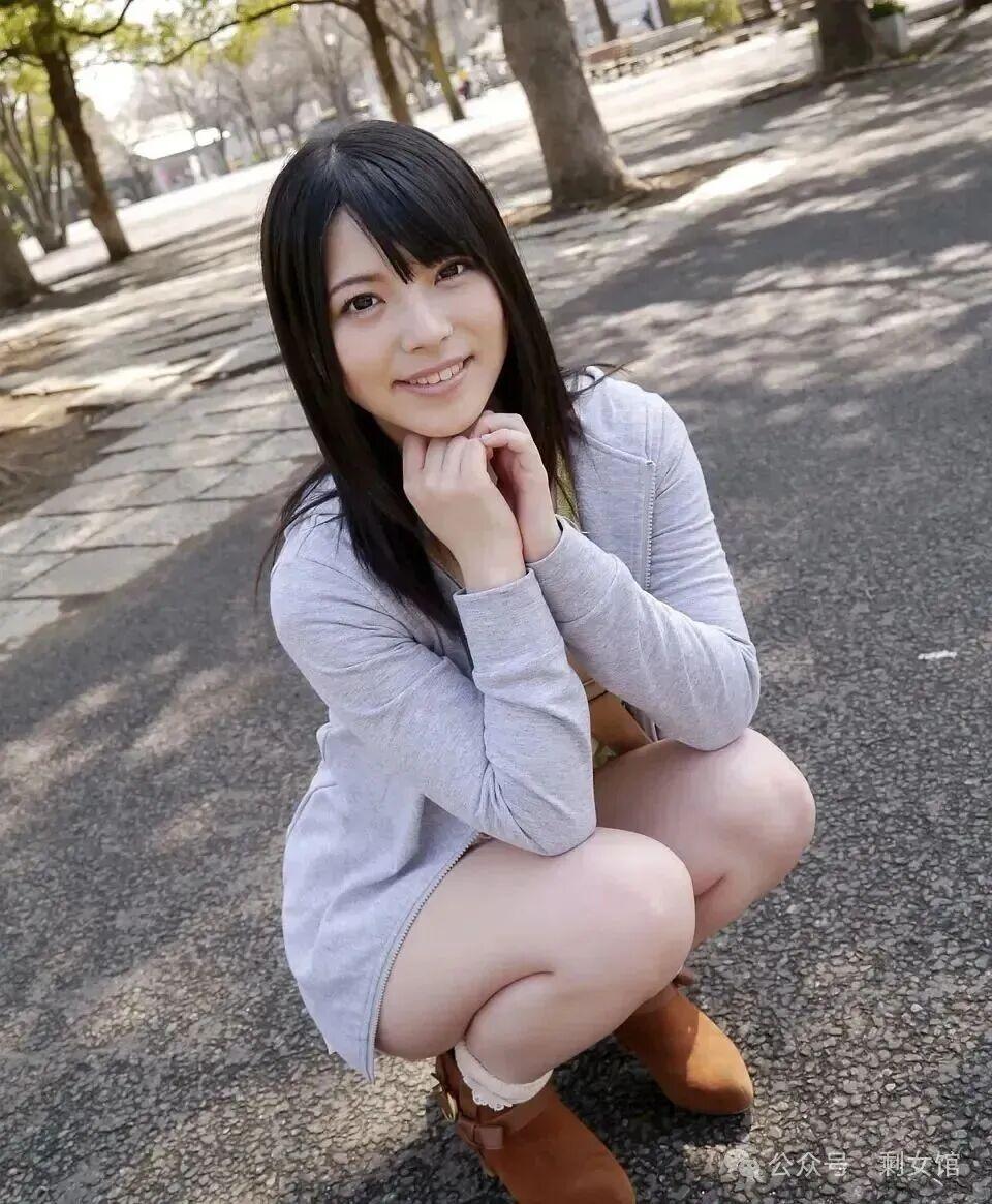 青山视频最新版电视剧海报